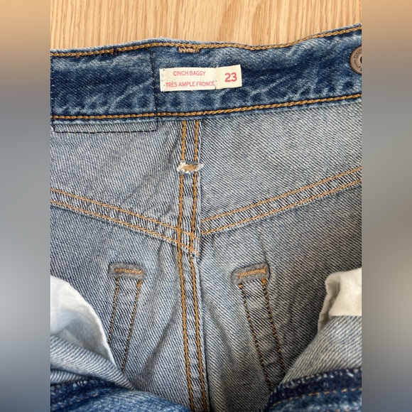 Cinch Baggy Blue Wide-Leg Women Levi’s Jeans - Picture 12 of 13